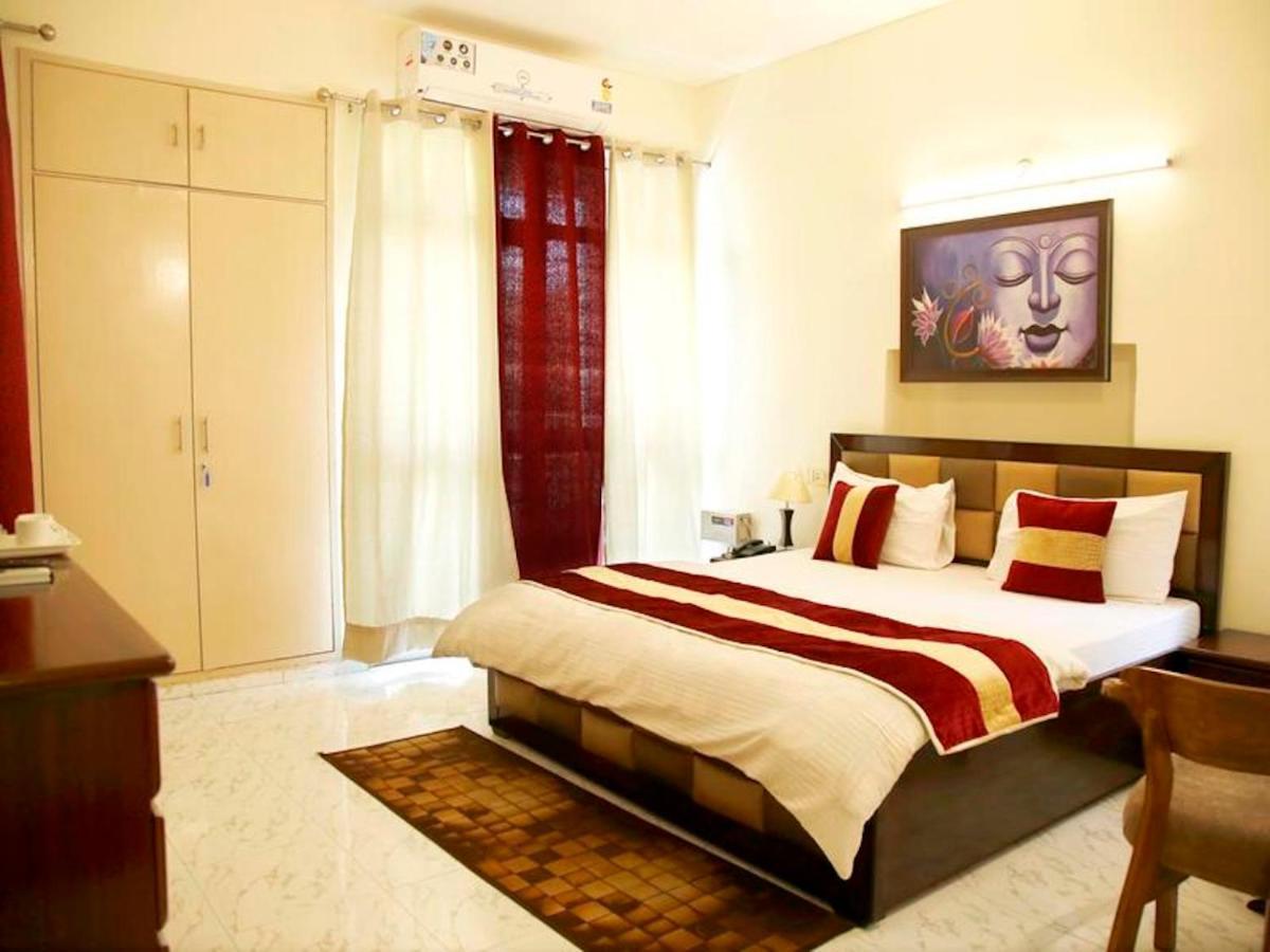 Maplewood Guest House, Neeti Bagh, New Delhiit Is A Boutiqu - 5 New Delhi