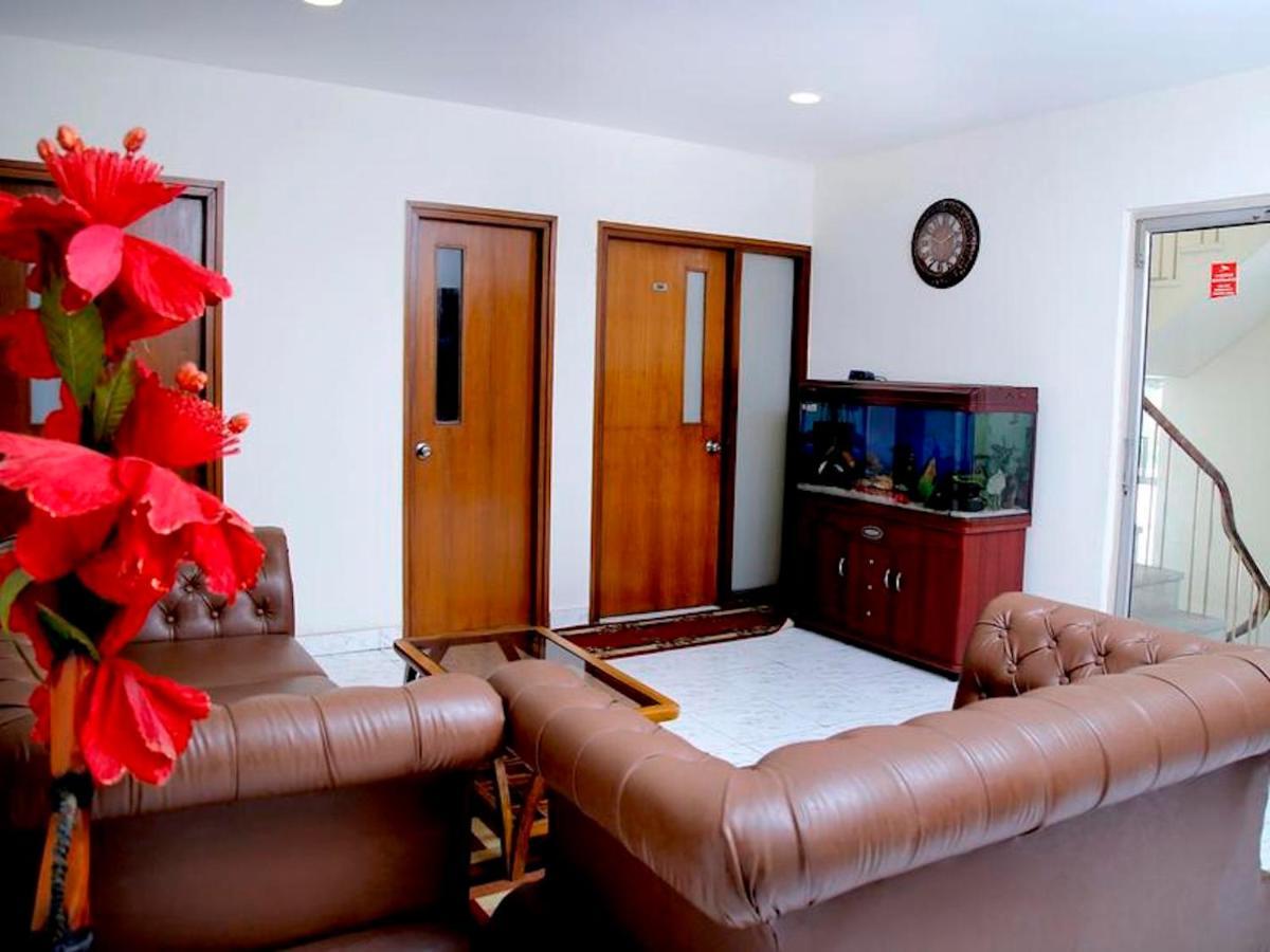 Maplewood Guest House, Neeti Bagh, New Delhiit Is A Boutiqu - 5 New Delhi
