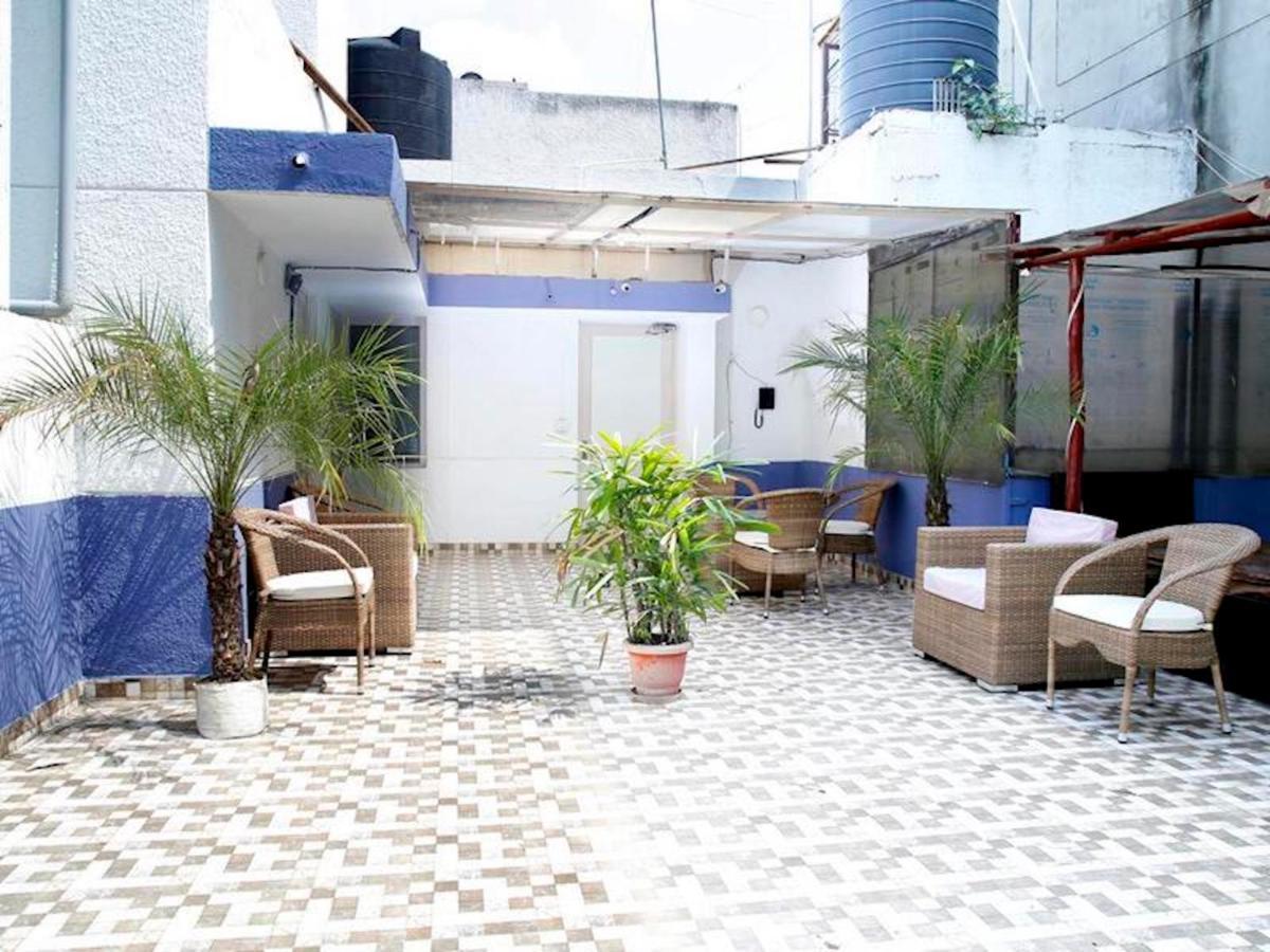Maplewood Guest House, Neeti Bagh, New Delhiit Is A Boutiqu - 5 2* New Delhi