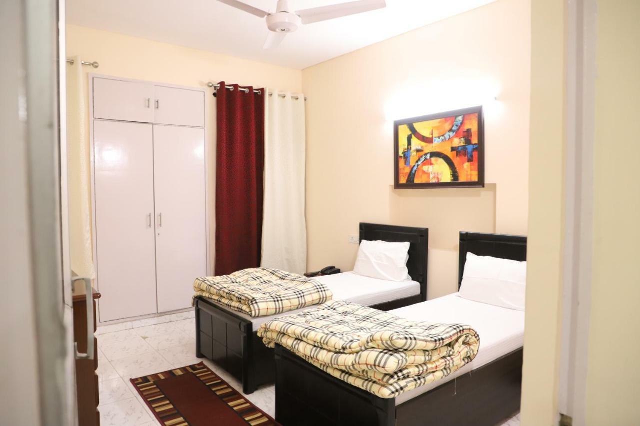 Maplewood Guest House, Neeti Bagh, New Delhiit Is A Boutiqu - 5 New Delhi