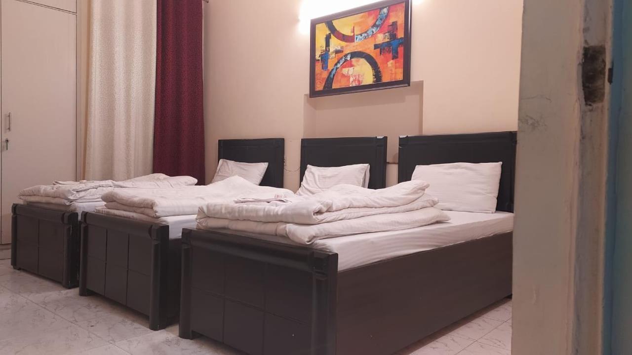 Guest house Maplewood Guest House, Neeti Bagh, New Delhiit Is A Boutiqu - 5 New Delhi